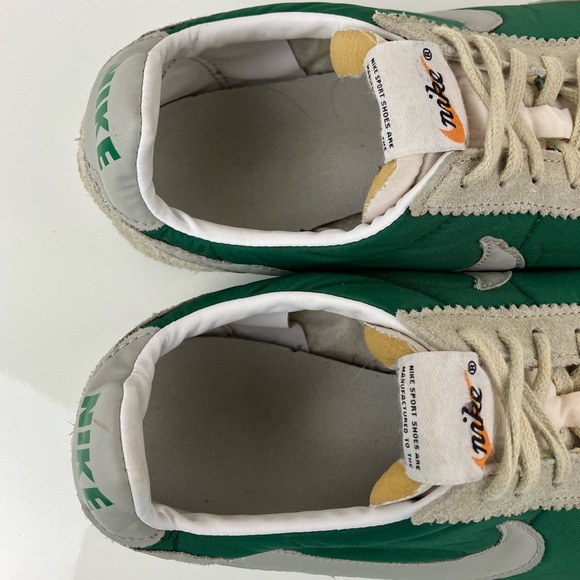 Nike Men’s Size 9.0 VNTG Oregon Waffle QS Pine Green Athletic Shoes 2011